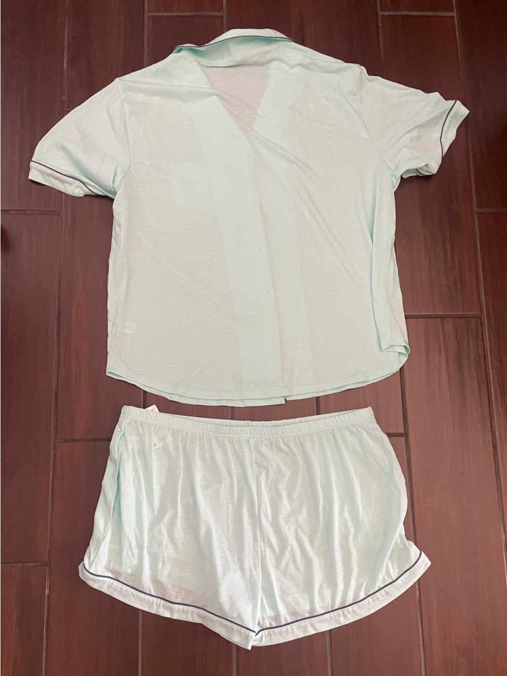 Flora Women's Short-Sleeve Pajama Set in Mint with Contrast Navy Piping - Picture 3 of 5